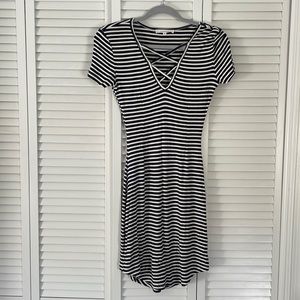 Vici Olivaceous - Navy and white striped dress - size medium - new, never worn